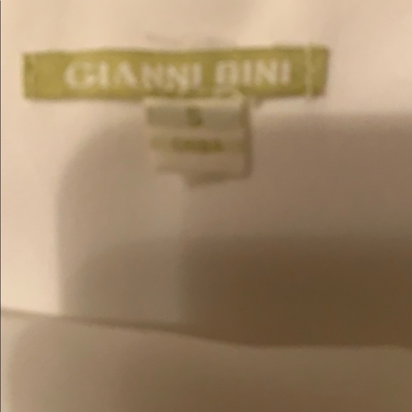 16. Gianni Bini White Skirt with front Tie - Picture 5 of 10